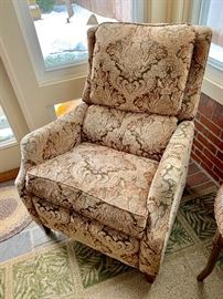 Paisley are chair/recliner