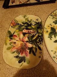 Great floral plastic 60's 70's plastic trays