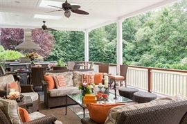 OUTDOOR SET OF LLYOD AND FLANDERS S