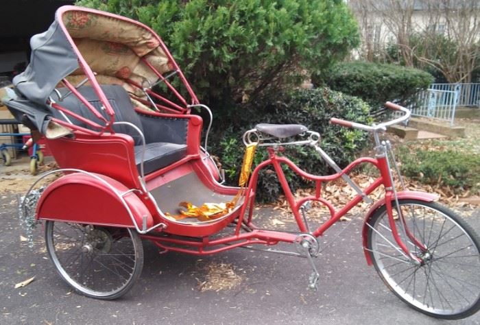 Vintage 3-Wheeled Asian Rickshaw Tricycle