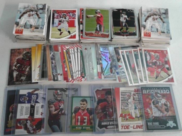 Huge Lot of Several Hundred Tampa Bay Buccaneers F ...