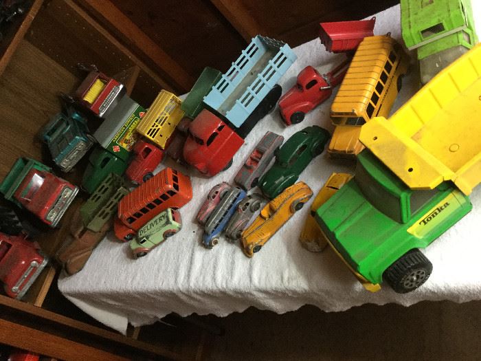 Collection of Pressed Metal Cars and Trucks https://ctbids.com/#!/description/share/86200