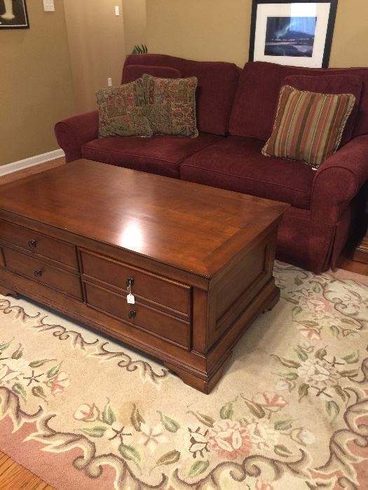 Love seat in great condition and cool coffee table.