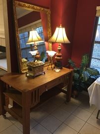 Great desk on casters, huge mirror and decorator items.