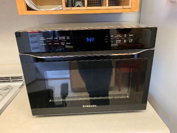 SAMSUNG Microwave 2015 MC12J8035CT Counter Convection	