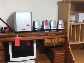 Set of 4 Boston BA7800 Satellite&nbsp; Speakers w/ Sub&nbsp;&nbsp; &nbsp;