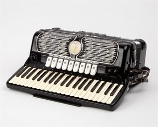 Lot 108: Vintage Titano Orchestra Accordion with Case