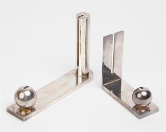 Lot 127: Richard Meier for Swid Powell Pair of Picture Frames