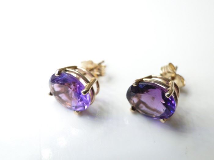 14K Gold Amethyst Earrings