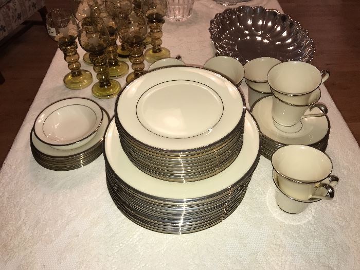 set of Lenox Solitaire china