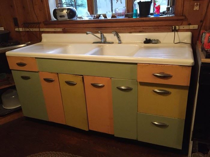 Kichen Cabinet with Sink Set