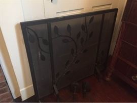 Mesh Fire Screen, Irons