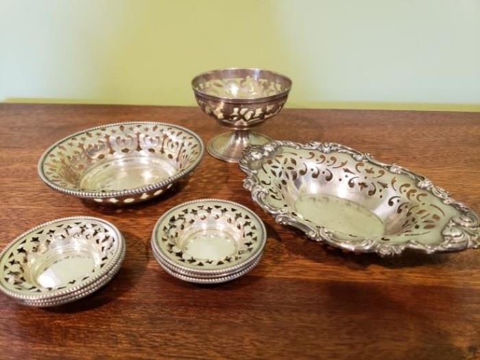 Sterling Filigree Bowls and 226g