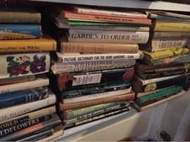 Vtg and Atq Gardening, Bird Books