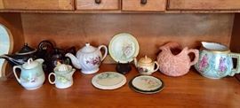 Vtg and Atq Teapots
