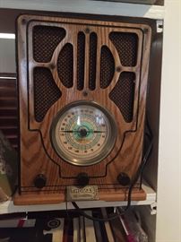 Vtg Collectors Edition Radio