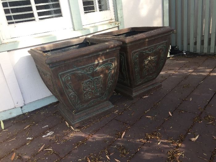 Outdoor pots