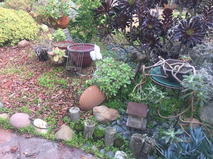 Garden decor