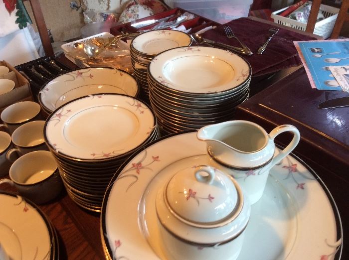 Mikasa China set