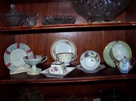 Tea Cups,  Sugar & Tea pot
