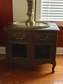 mid century mesh front pair 