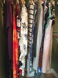 some very nice ladies clothes, casual, dressy and career 