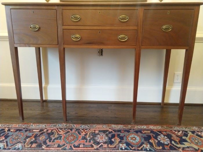 Sheridan style mahogany buffet.