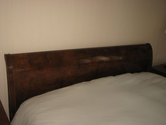 King sleigh bed with bedside chests (Charles X by Henredon)