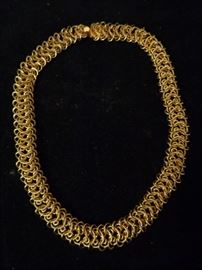 Hobe costume jewelry necklace
