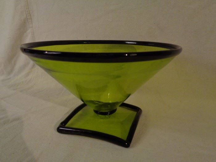 Janusz Pozniak studio art glass footed bowl, 1993