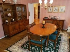 CENTURY made in USA mid century 1950's/ 60's walnut solid wood excellent condition. buy it and paint it.