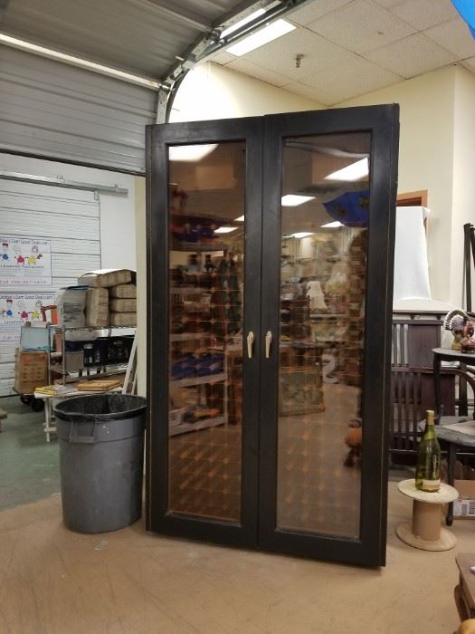 Wine Mart Custom 454 bottle double compressor refrigerated wine cabinet Used only 3 years New $8000-$10,000