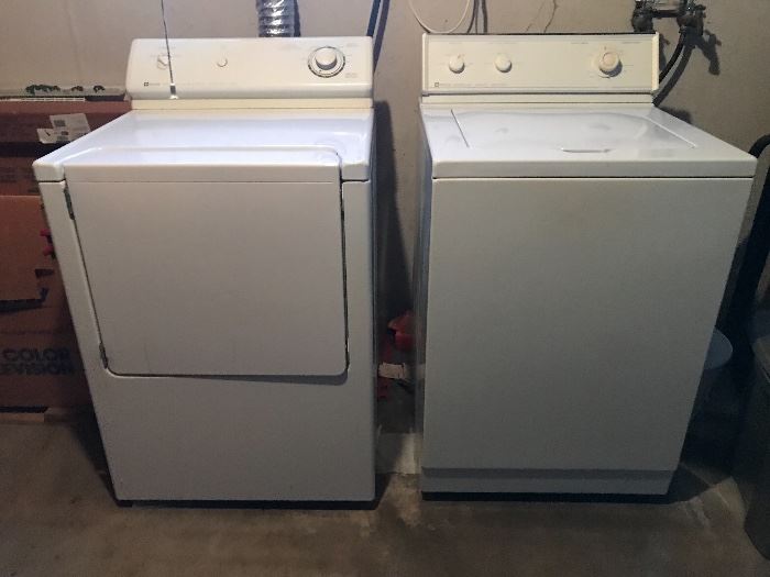 Maytag matching washer & electric dryer