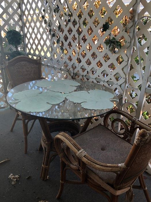 patio table ad 4 chairs 45.00 