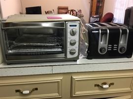 Toaster Oven & 4 slice toaster