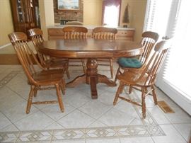 Very nice - solid wood pedestal table and 6 chairs