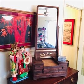 Antique Japanese Geisha Kyodai Vanity, 6 drawers