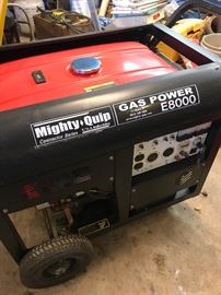 Mighty Quip Gas Power E8000