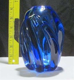 1979 Signed Labino Glass Art Vase
Lot # 353