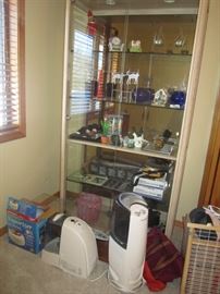 Glass hutch and household items 