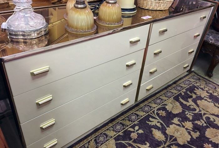 Lacquered Mirror Top Double Dresser