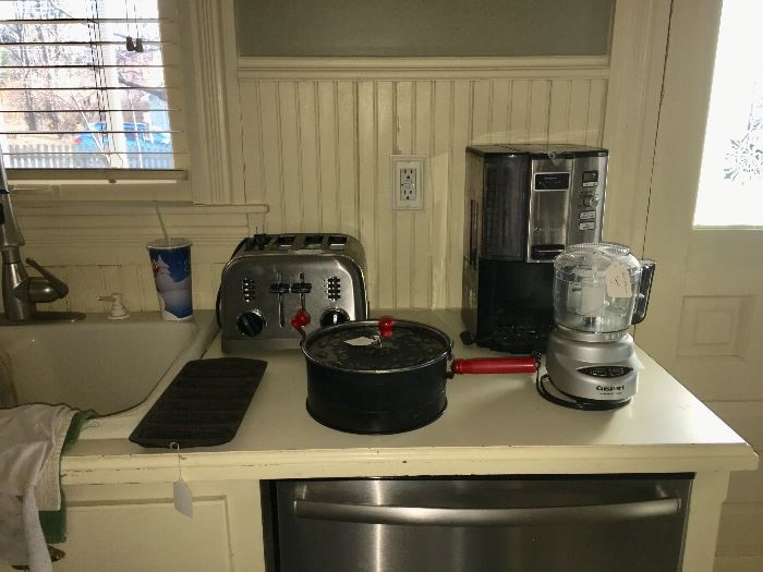 Food Processor, coffee pot, toaster and vintage popcorn popper and cast iron corn muffin pan