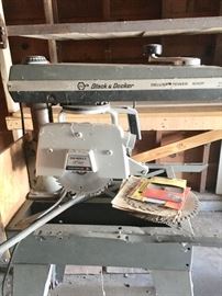 Black and Decker Radial Arm saw