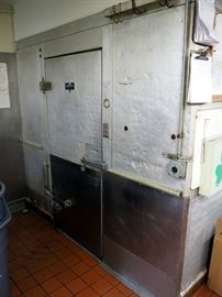 Arctic Walk-In Cooler Model #AC8.7X13.6 And Freezer Model #450.7X8.8 With Heat Craft Climate Control Condensers Model #LSF094A82 And Model #LSC140AS1