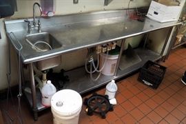 Stainless Steel Table With Hand Sink And Goose Neck Faucet With 1 Shelf, 36" x 108" x 25"