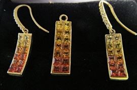 10K gold plus semi-precious stones pendant & earrings set 