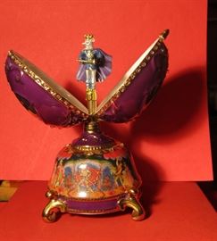 Russian style musical egg
