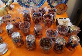 Vtg. Tervis Multi-Color Confetti Tumblers