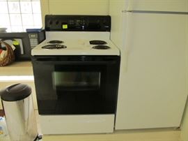 almost new electric stove