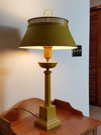 Tole Painted Metal Lamp https://ctbids.com/#!/description/share/87029